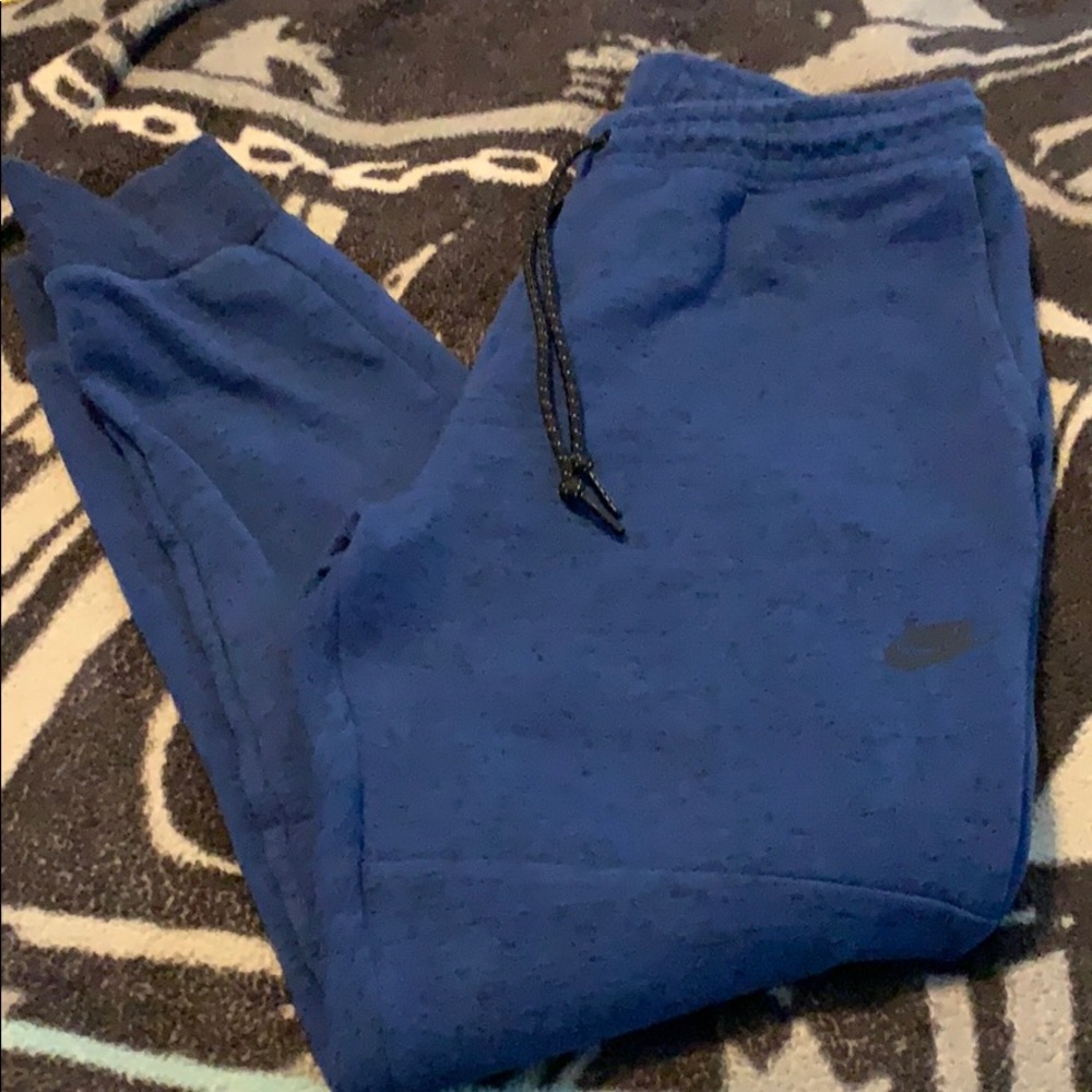 Nike men’s joggers blue size large